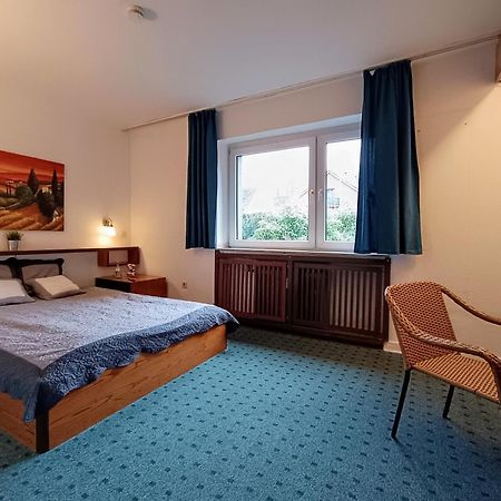 Waldhotel Unterbach Düsseldorf Exterior foto