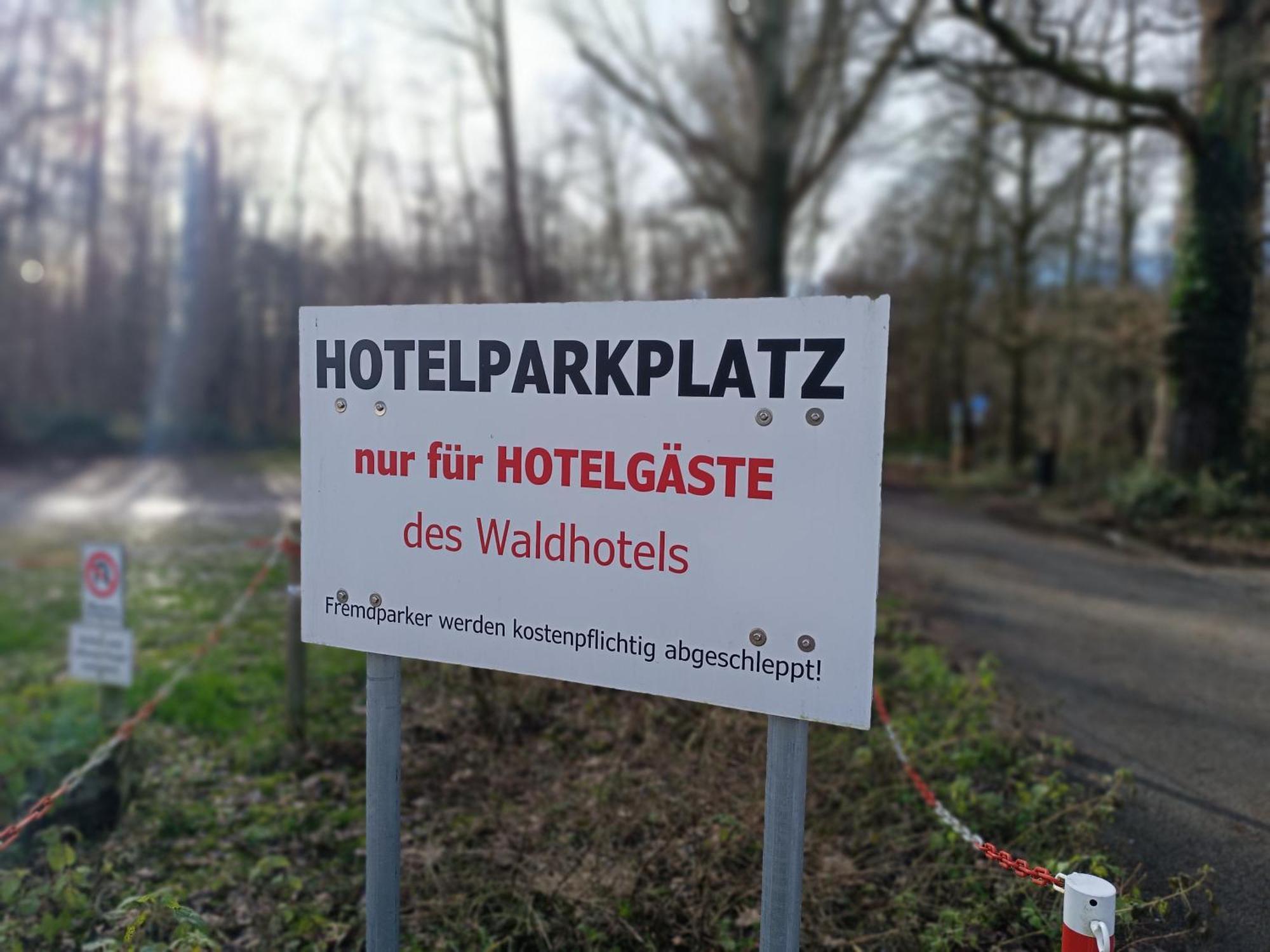Waldhotel Unterbach Düsseldorf Exterior foto